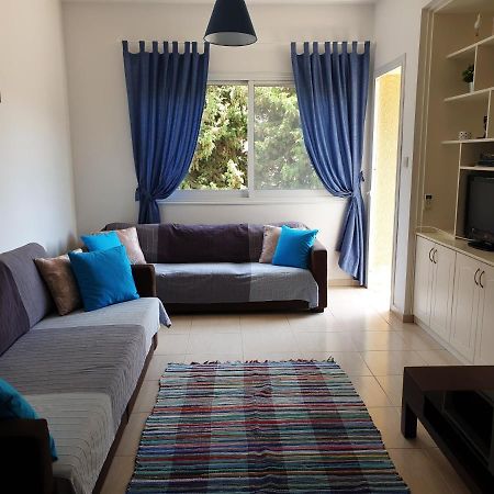 Psyche Harbor Apartment Paphos Exterior photo